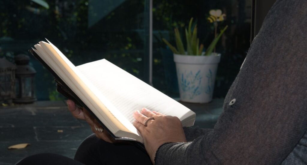 1250x672